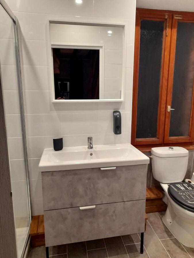 Les Roches Chambre D'Hotes Servant Exterior foto